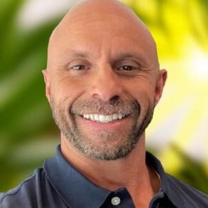 Tony Valiente Image